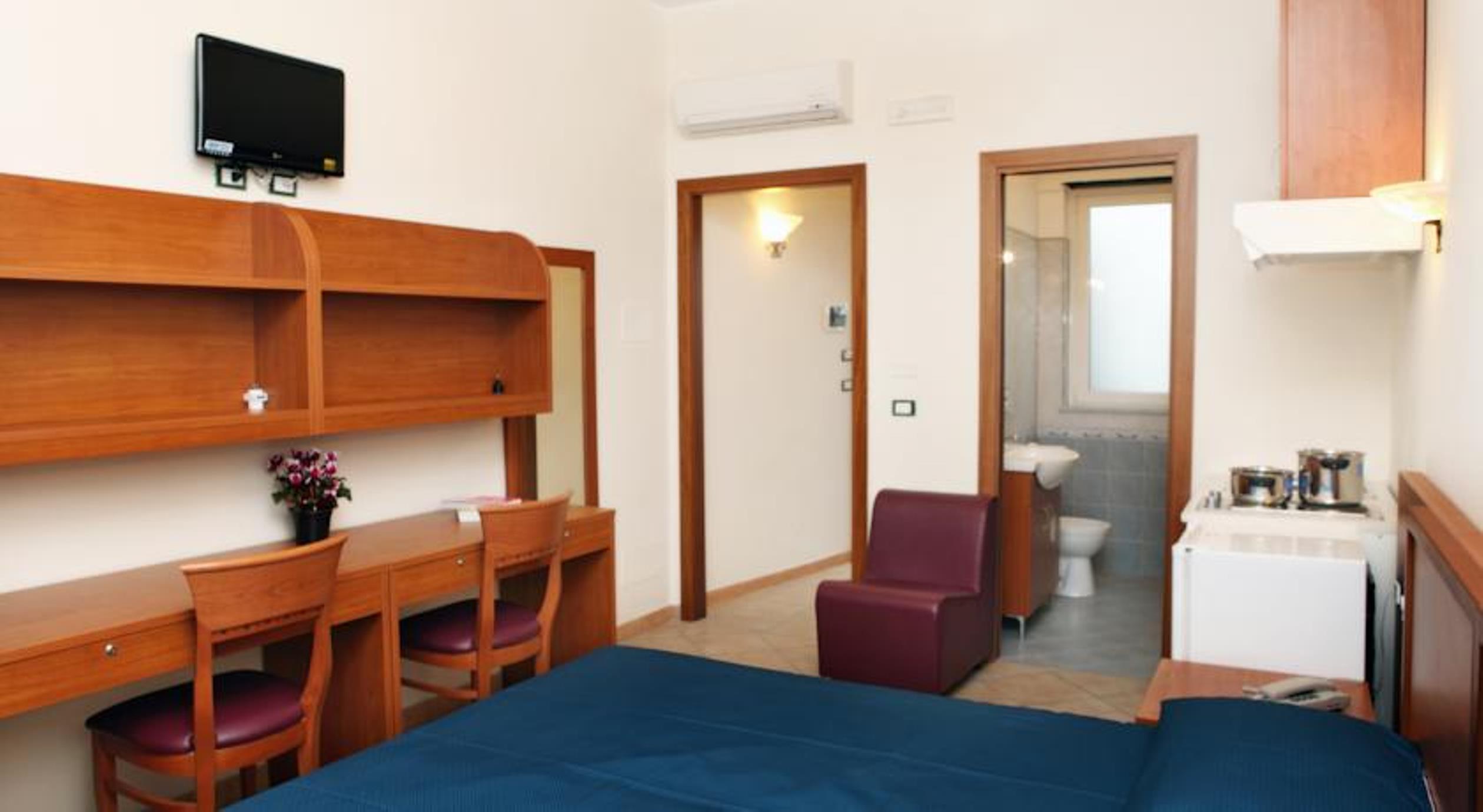 Hotel Gloria 3*